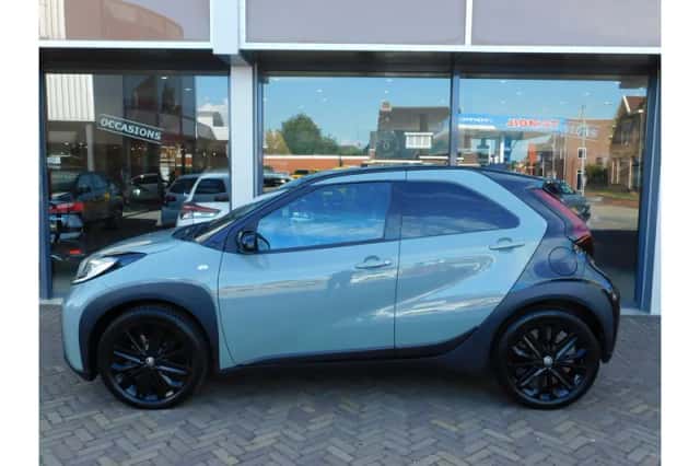 Toyota Aygo X (2024) thumbnail 4