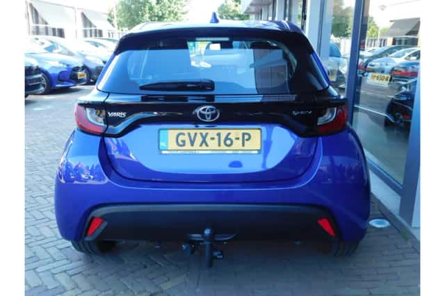 Toyota Yaris (2024) thumbnail 5