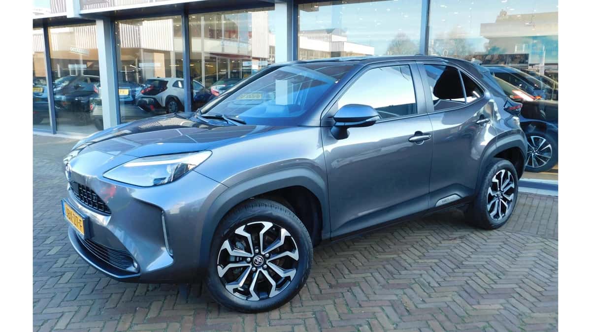 Toyota Yaris Cross (2024) — foto 1