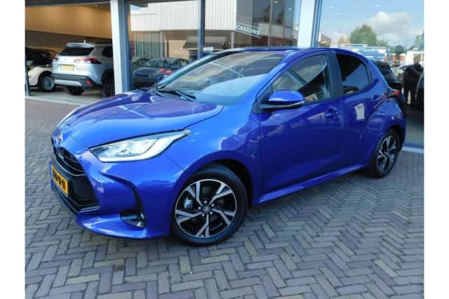 Toyota Yaris (2025) thumbnail 1