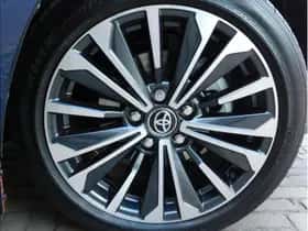 Toyota Corolla (2024) thumbnail 9