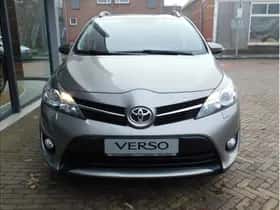 Toyota Verso (2016) thumbnail 3