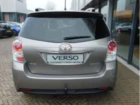 Toyota Verso (2016) thumbnail 5