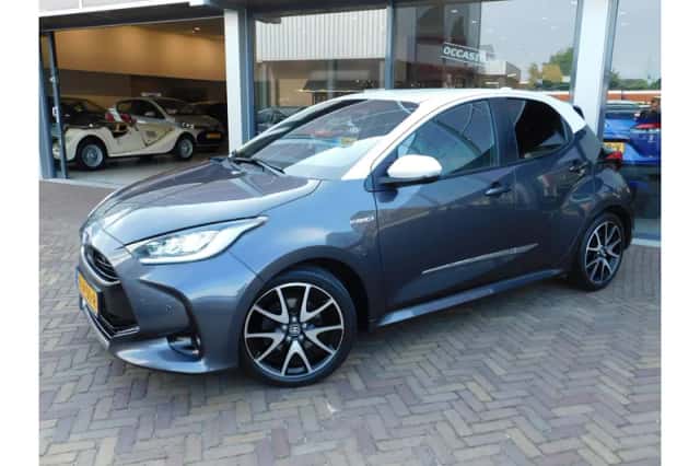 Toyota Yaris (2021) thumbnail 1