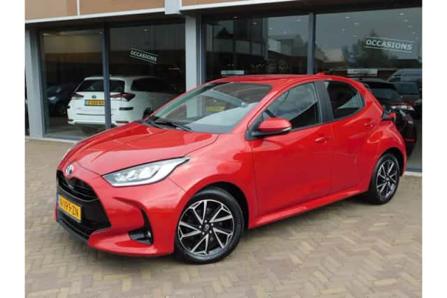 Toyota Yaris (2022) thumbnail 1