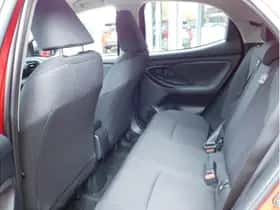 Toyota Yaris (2022) thumbnail 15