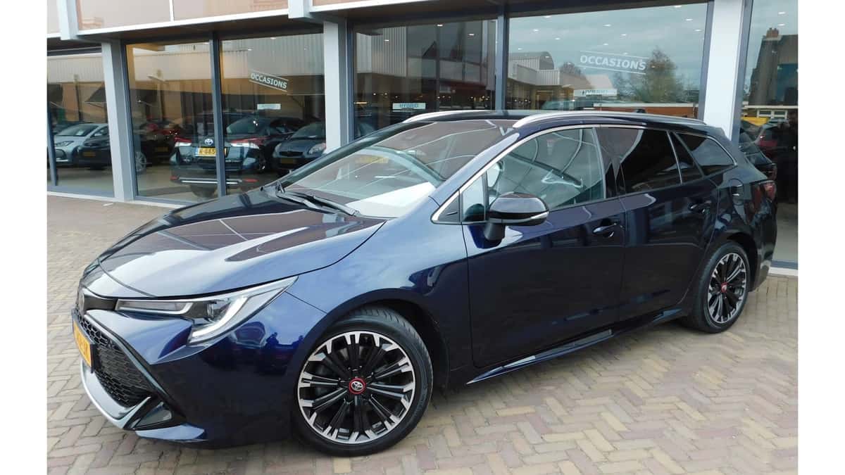 Toyota Corolla (2022) — foto 1