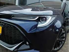 Toyota Corolla (2022) thumbnail 2