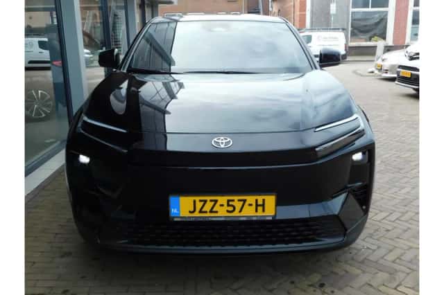 Toyota C-HR+ (2026) thumbnail 3