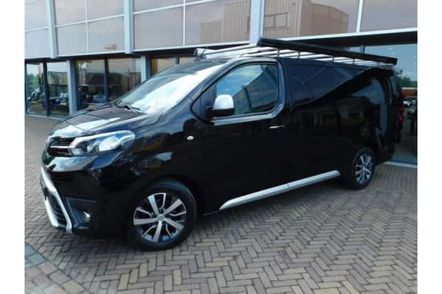 Toyota Proace (2018) thumbnail 1