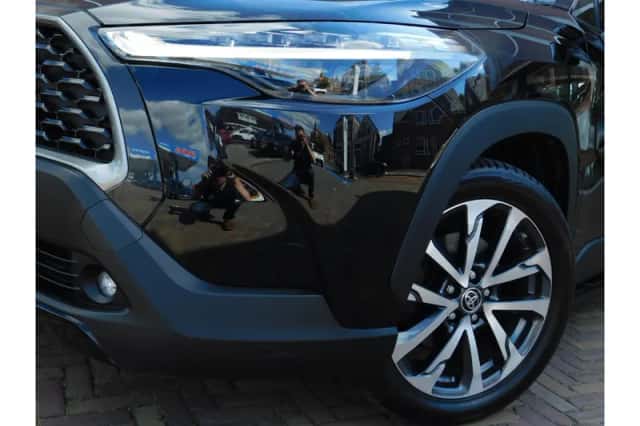 Toyota Corolla (2022) thumbnail 2