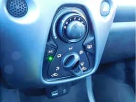 Toyota Aygo (2022) thumbnail 15