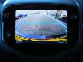 Toyota Aygo (2022) thumbnail 17