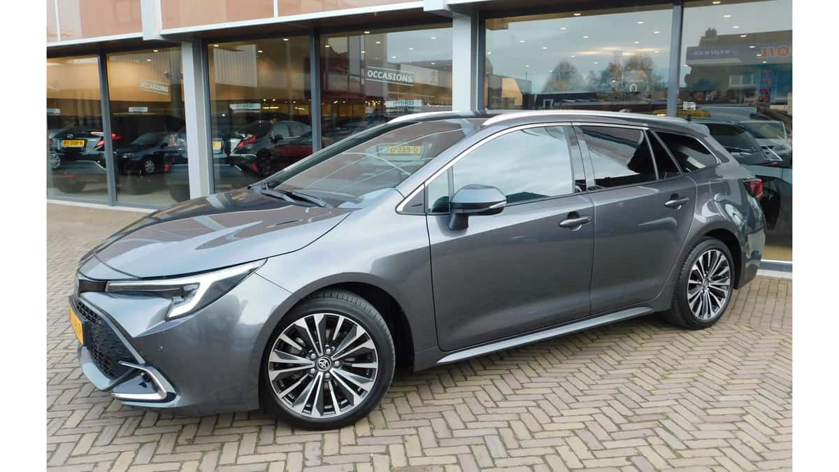 Toyota Corolla (2025) — foto 1