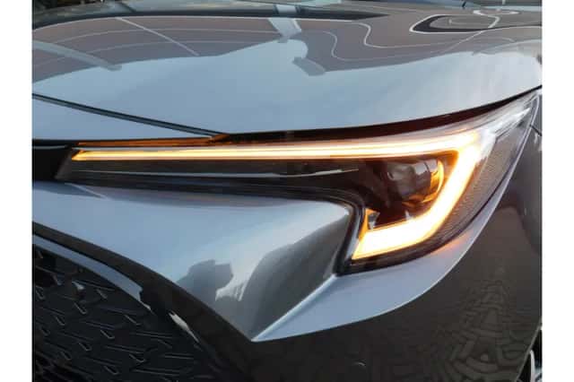 Toyota Corolla (2025) thumbnail 3