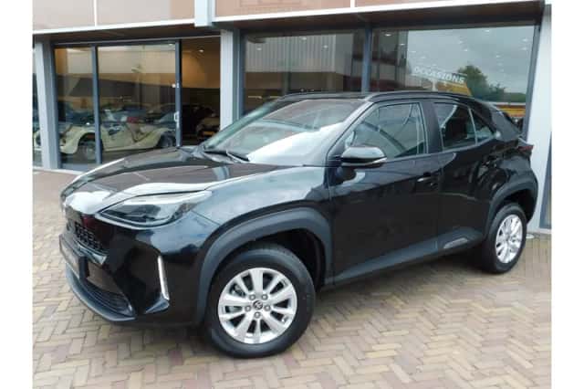 Toyota Yaris Cross (2024) thumbnail 1