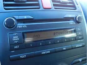 Toyota Auris (2011) thumbnail 17