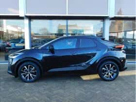 Toyota C-HR (2025) thumbnail 4