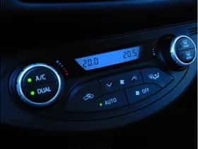Toyota Yaris (2019) thumbnail 20