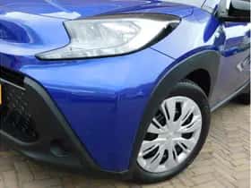 Toyota Aygo X (2024) thumbnail 2