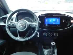 Toyota Aygo X (2024) thumbnail 8