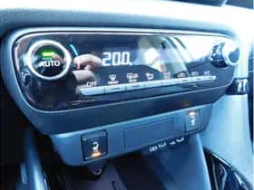 Toyota Yaris (2025) thumbnail 19