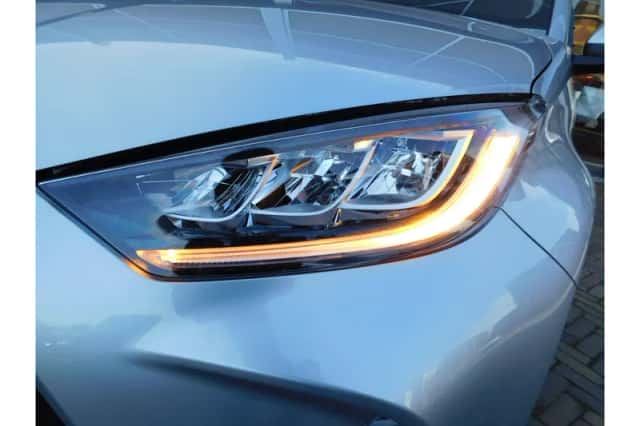 Toyota Yaris (2025) thumbnail 3