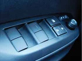 Toyota Yaris (2025) thumbnail 24