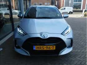 Toyota Yaris (2025) thumbnail 4