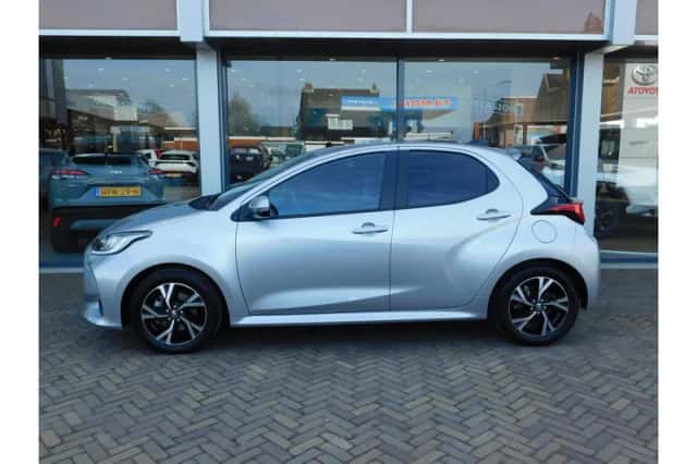 Toyota Yaris (2025) thumbnail 5