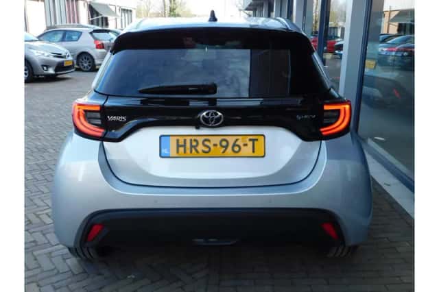 Toyota Yaris (2025) thumbnail 6