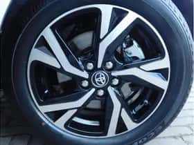 Toyota Yaris (2025) thumbnail 10