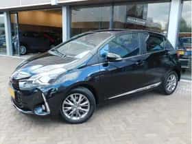 Toyota Yaris (2017) thumbnail 1