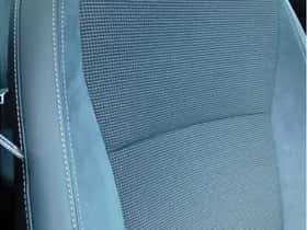Toyota Yaris (2017) thumbnail 14