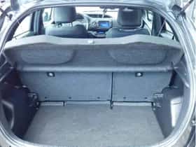Toyota Yaris (2017) thumbnail 15