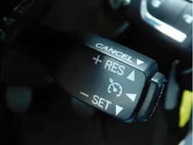 Toyota Yaris (2017) thumbnail 19