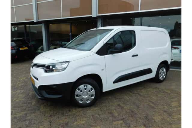 Toyota Proace (2021) thumbnail 1