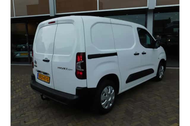 Toyota Proace (2021) thumbnail 5