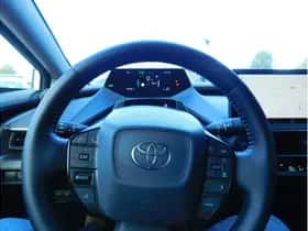 Toyota Prius (2023) thumbnail 12