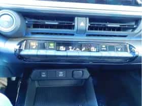 Toyota Prius (2023) thumbnail 19