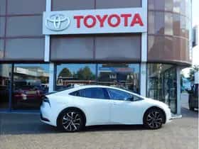 Toyota Prius (2023) thumbnail 25