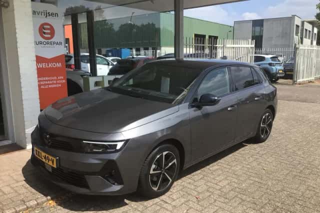 Opel Astra (2025) thumbnail 2