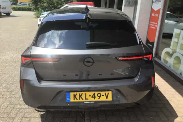 Opel Astra (2025) thumbnail 4