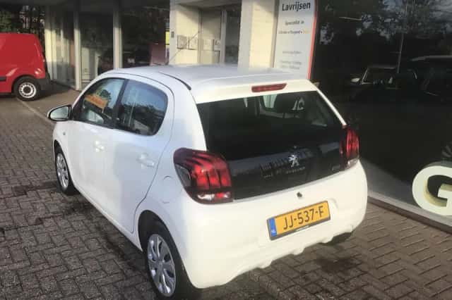 Peugeot 108 (2016) thumbnail 3