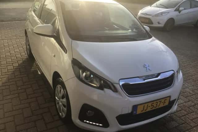Peugeot 108 (2016) thumbnail 6