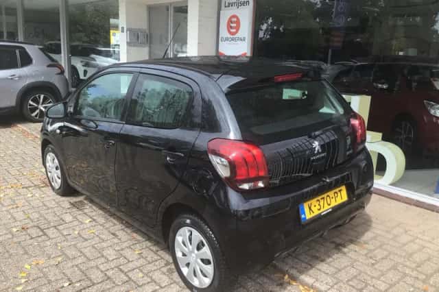 Peugeot 108 (2021) thumbnail 2