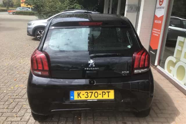 Peugeot 108 (2021) thumbnail 3