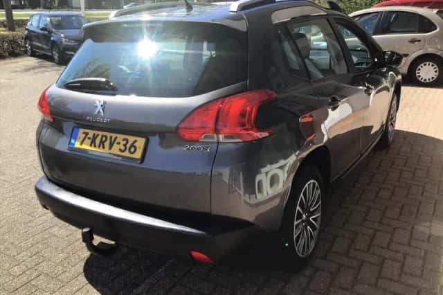 Peugeot 2008 (2013) thumbnail 5