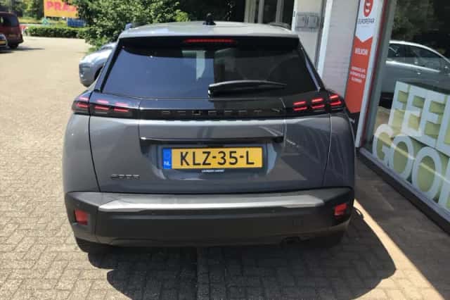 Peugeot 2008 (2025) thumbnail 4