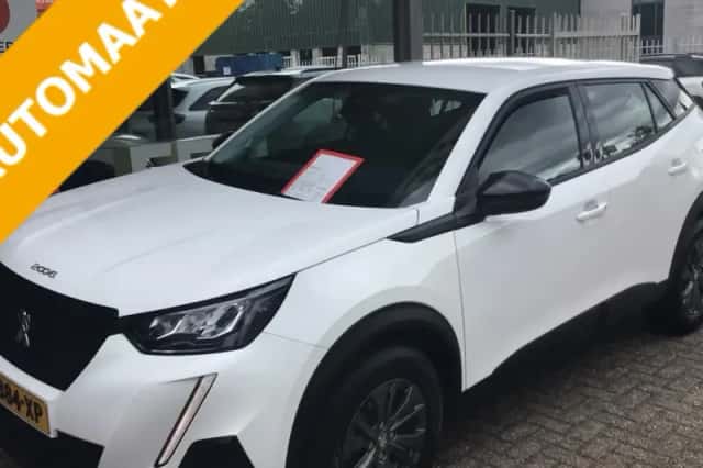 Peugeot 2008 (2022) thumbnail 1